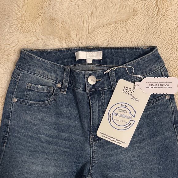 NWT 1822 Denim Dark Blue Flare Jeans - Picture 3 of 5